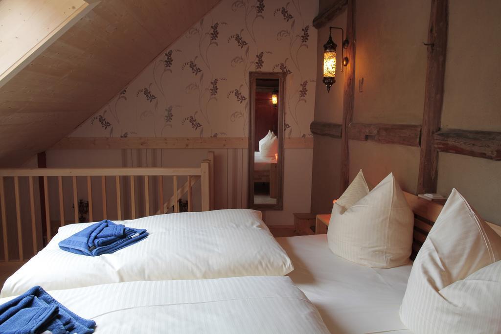 Kristallhaus Anno 1438